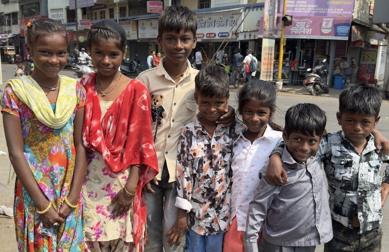 Nai Raah Foundation child welfare and education support drive